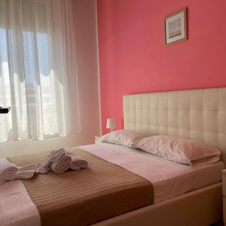 Hotel Fiammetta Rimini Eksteriør bilde