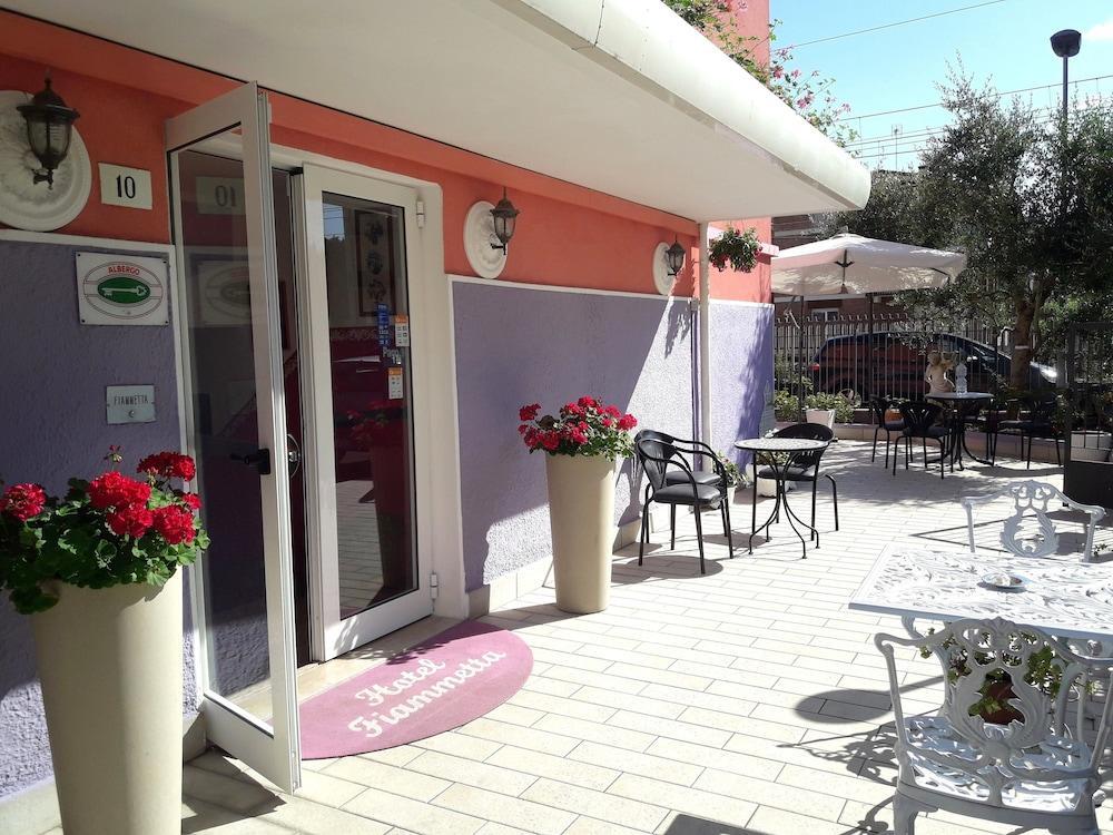 Hotel Fiammetta Rimini Eksteriør bilde