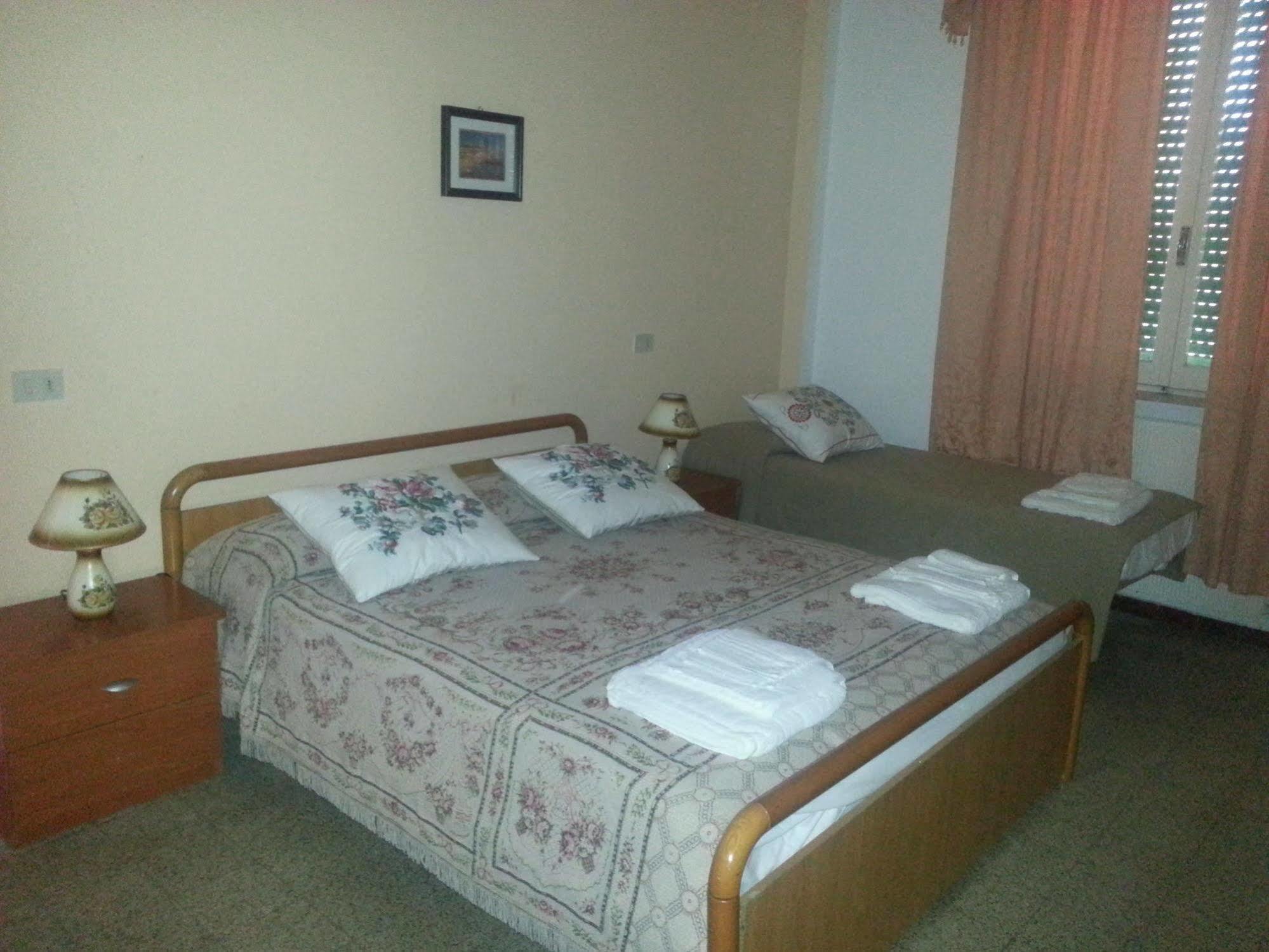 Hotel Fiammetta Rimini Eksteriør bilde